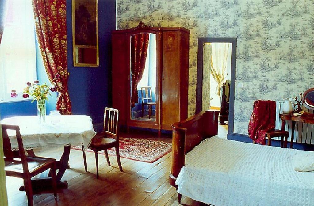 Chambres D'Hotes Du Chateau De Saint Sulpice La Sauvetat-sur-Lède 객실 사진